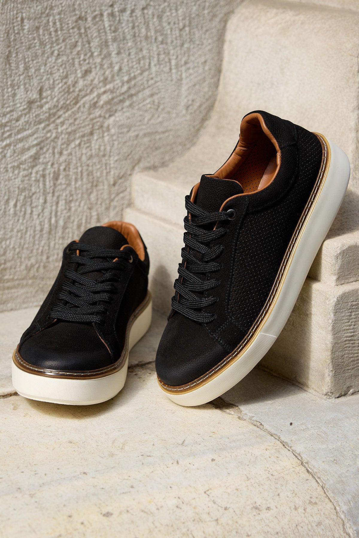 LUZERO SİYAH NUBUK %100 HAKİKİ DERİ DELİKLİ ERKEK SNEAKER AYAKKABI