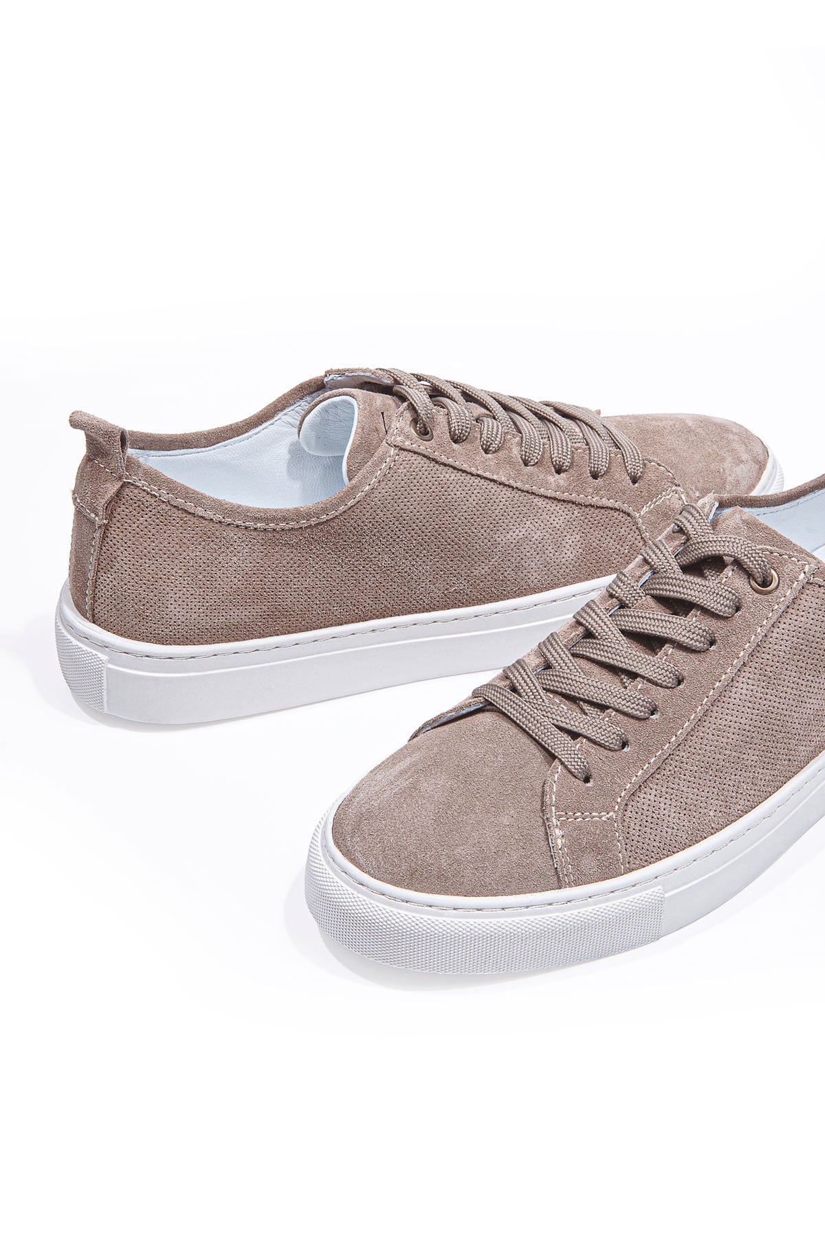 VALON KUM BEJİ BAĞCIKLI DELİKLİ SÜET ERKEK SNEAKER AYAKKABI