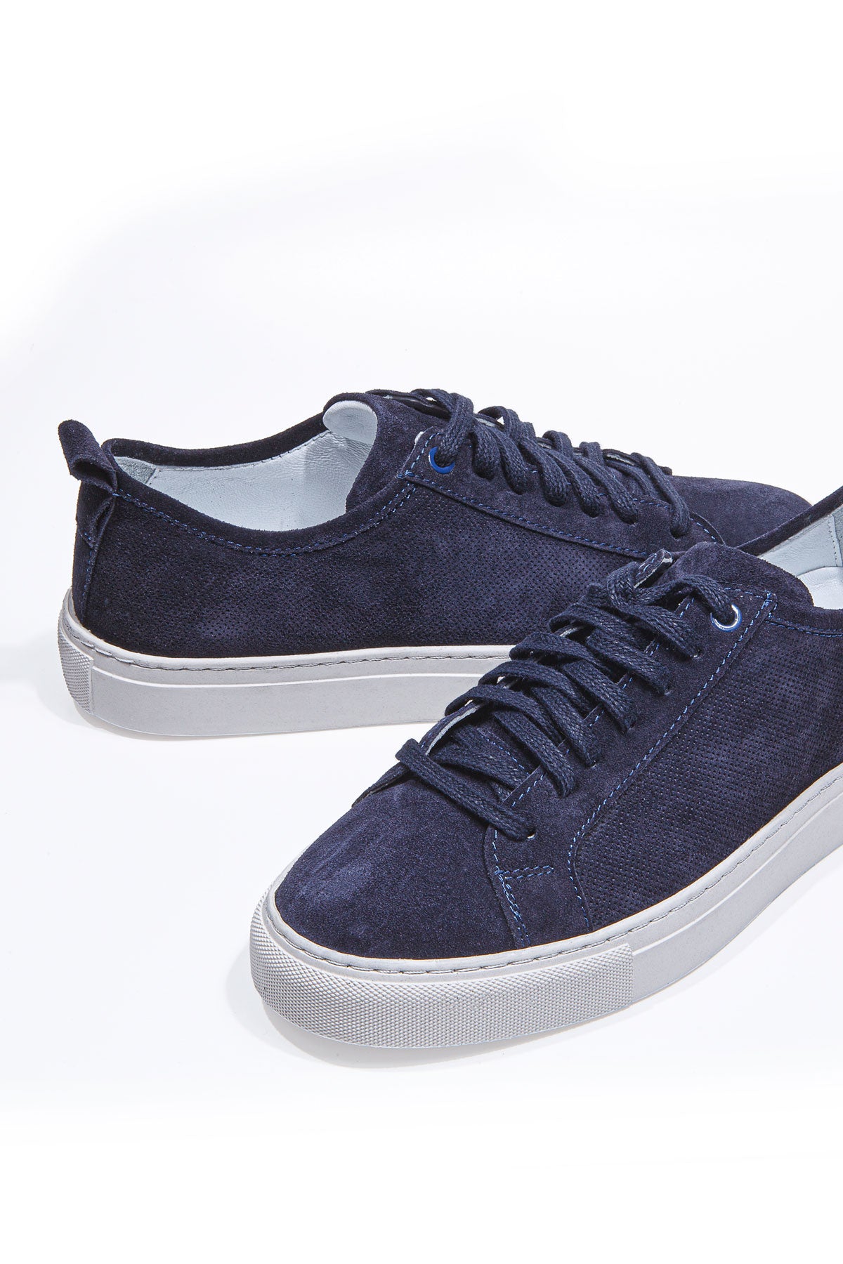 VALON LACİVERT BAĞCIKLI DELİKLİ SÜET ERKEK SNEAKER AYAKKABI