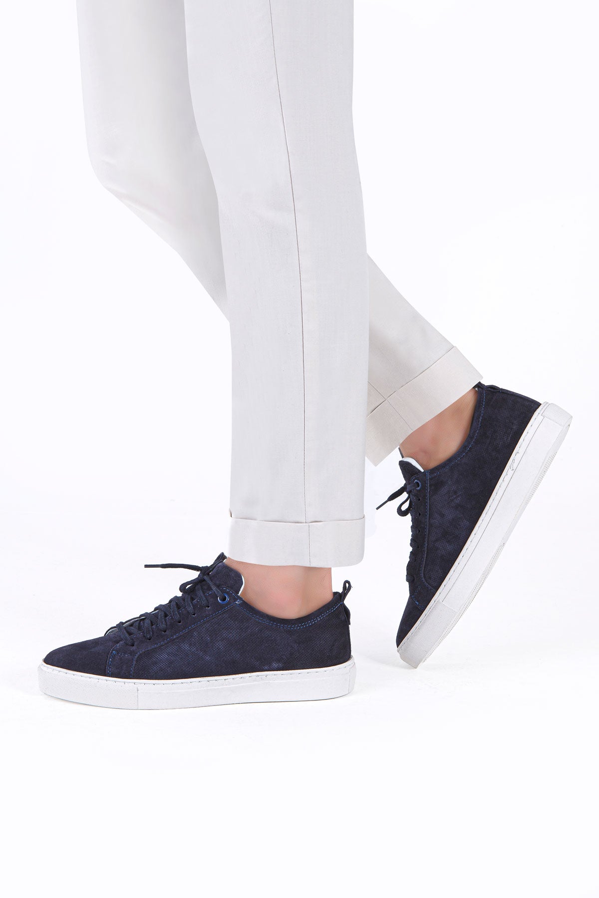 VALON LACİVERT BAĞCIKLI DELİKLİ SÜET ERKEK SNEAKER AYAKKABI