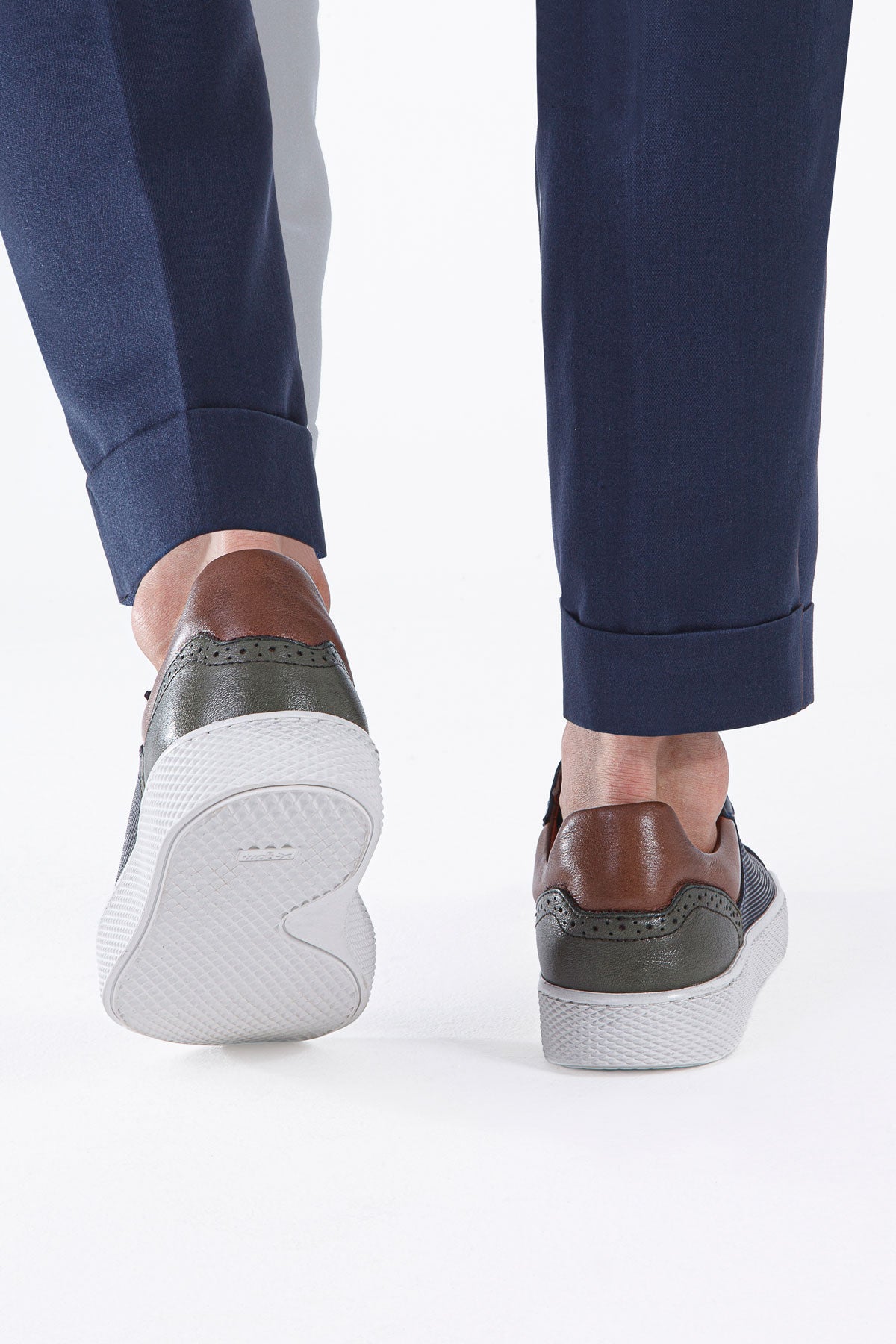 TİTAN LACİVERT BAĞCIKLI DERİ ERKEK SNEAKER AYAKKABI