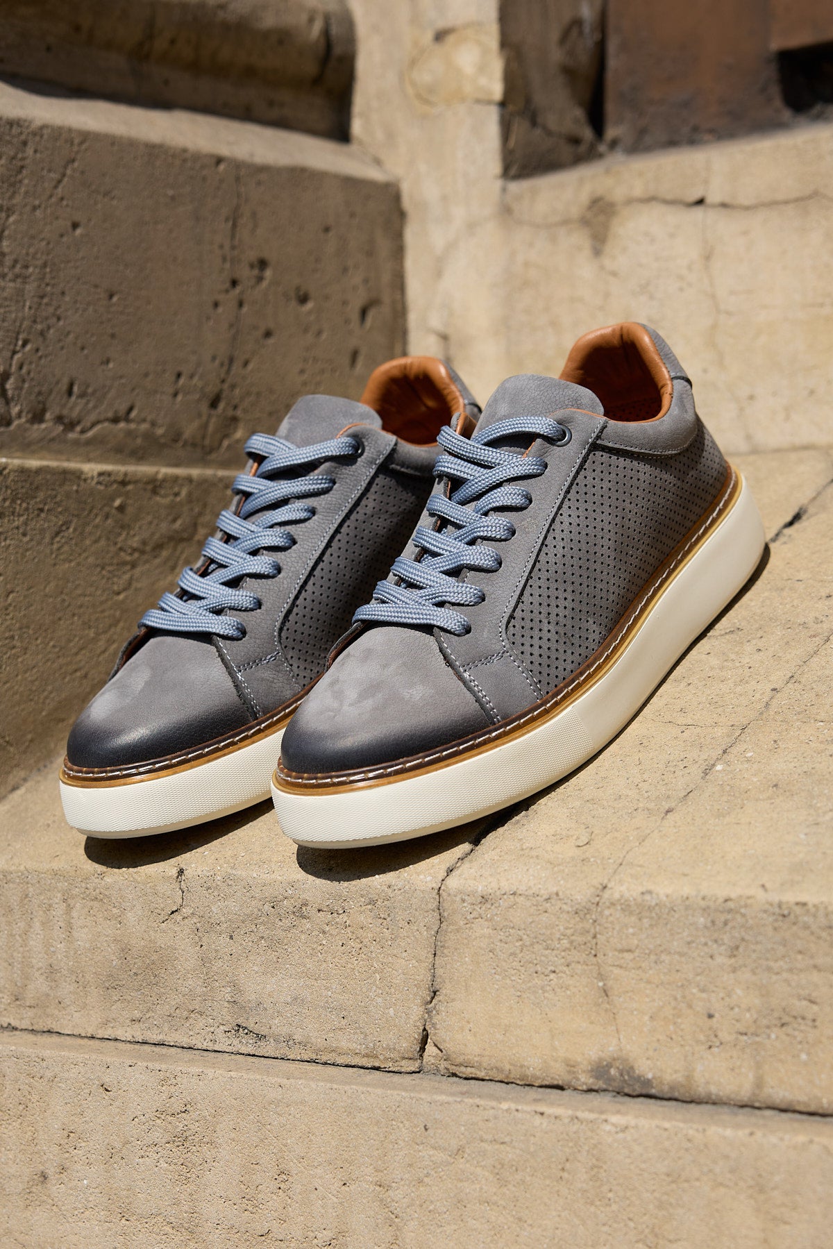 LUZERO GRİ NUBUK %100 HAKİKİ DERİ DELİKLİ ERKEK SNEAKER AYAKKABI